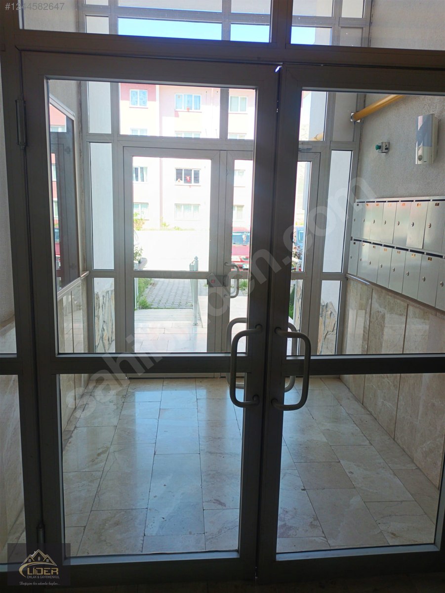 TUZLU TOKİ DE YENİ BİNA 2+1 İÇİ FUL YAPILI UYGUN FİYATLI DAİRE - ÇANKIRI MERKEZ fotoğraf 8